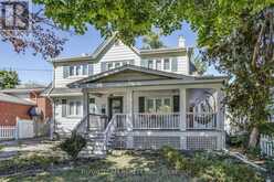 97 CENTRE STREET E | Richmond Hill Ontario | Slide Image One