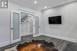 97 CENTRE STREET E | Richmond Hill Ontario | Slide Image Seven
