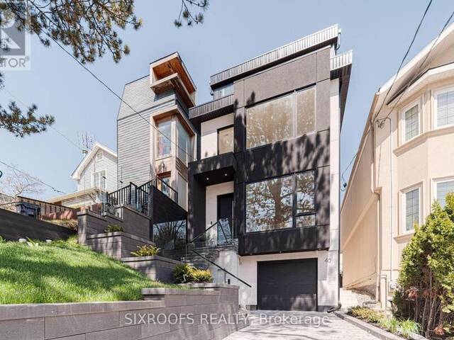 40 MORNINGSIDE AVENUE Toronto Ontario, M6S 1C4 - 4 Bedrooms Home For Sale