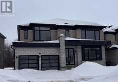 30 ROSANNE CIRCLE | Wasaga Beach Ontario | Slide Image One