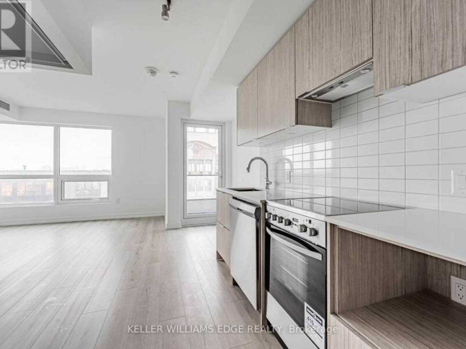 1307 - 395 BLOOR STREET E, Toronto, Ontario M4W 0B4