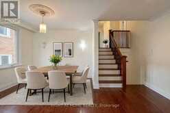 15 FOURSOME CRESCENT | Toronto Ontario | Slide Image Four