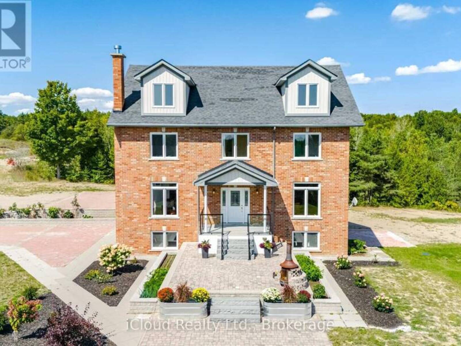 346195 15TH SIDE ROAD, Mono, Ontario L9W 6R9