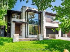 5 FIDELIA AVENUE Toronto Ontario, M4N 3E7