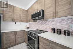 26 FREDERICK TAYLOR WAY | East Gwillimbury Ontario | Slide Image Eleven