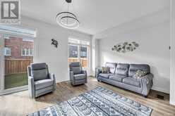 26 FREDERICK TAYLOR WAY | East Gwillimbury Ontario | Slide Image Nine