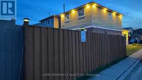131 PLUMROSE PATHWAY | Toronto Ontario | Slide Image Four