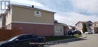 131 PLUMROSE PATHWAY | Toronto Ontario | Slide Image Nine