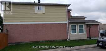 131 PLUMROSE PATHWAY | Toronto Ontario | Slide Image Seventeen