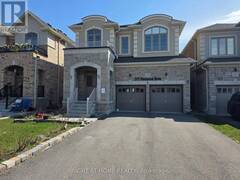 219 FLEETWOOD DRIVE Oshawa Ontario, L1K 3E7