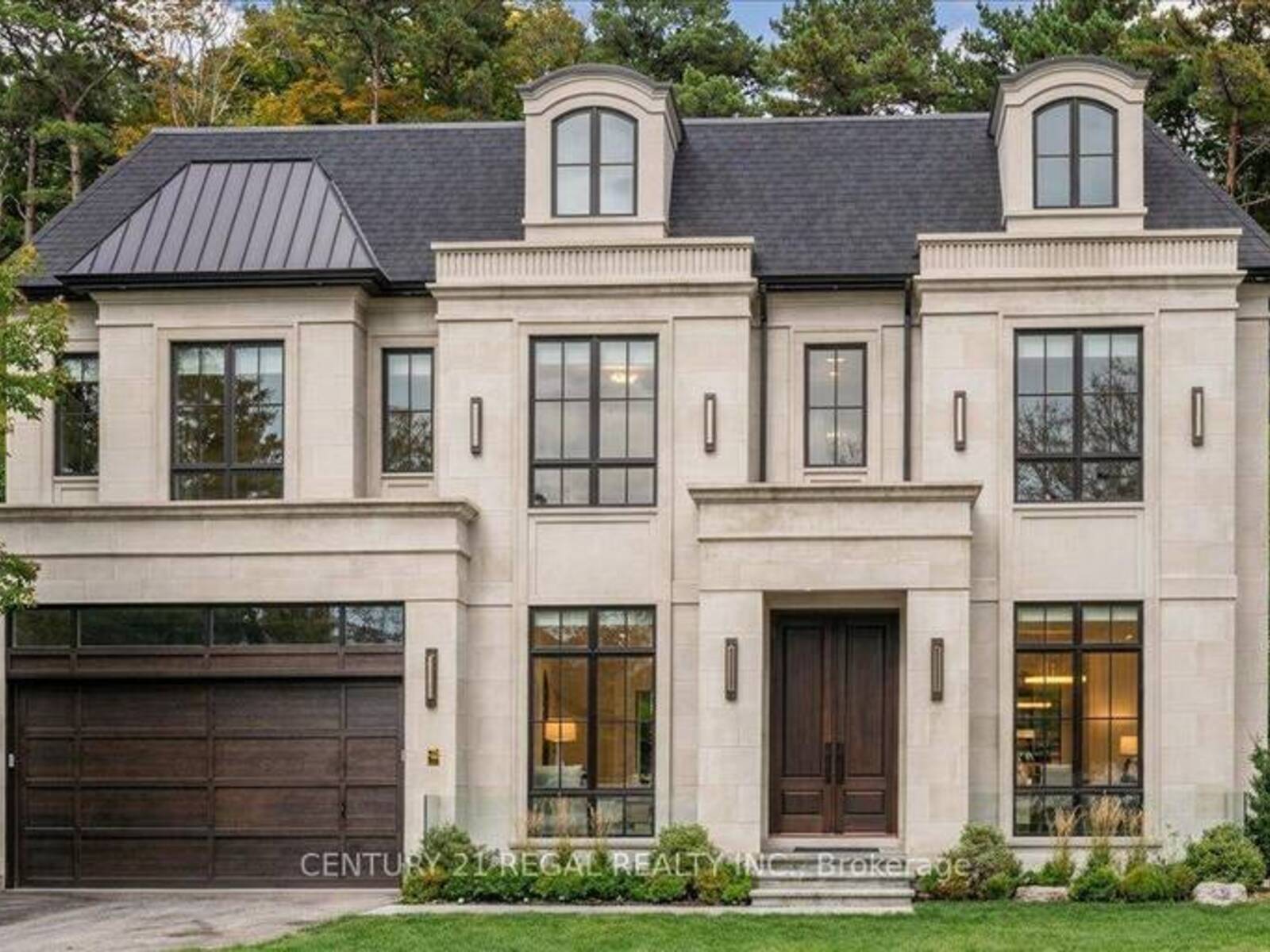 11 MONTRESSOR DRIVE, Toronto, Ontario M2P 1Y9