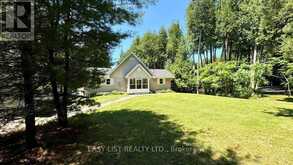 1990 WHITE LAKE ROAD | North Kawartha Ontario | Slide Image Thirty-one