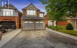 106 WILDBERRY CRESCENT | Brampton Ontario | Slide Image One