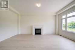 42 BIG WILLOW CRESCENT | Richmond Hill Ontario | Slide Image Thirteen