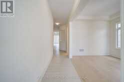 42 BIG WILLOW CRESCENT | Richmond Hill Ontario | Slide Image Three