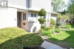 3 - 104 WOODLAWN ROAD E | Guelph Ontario | Slide Image Two