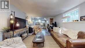 1306-08 LEIGHLAND ROAD | Burlington Ontario | Slide Image Ten