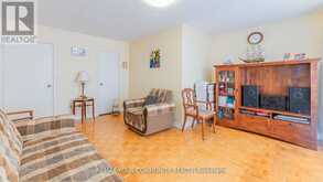 702 - 115 ANTIBES DRIVE | Toronto Ontario | Slide Image Seven