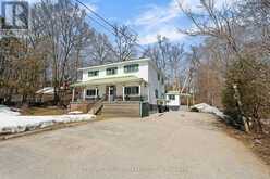 184 BORLAND STREET E | Orillia Ontario | Slide Image One