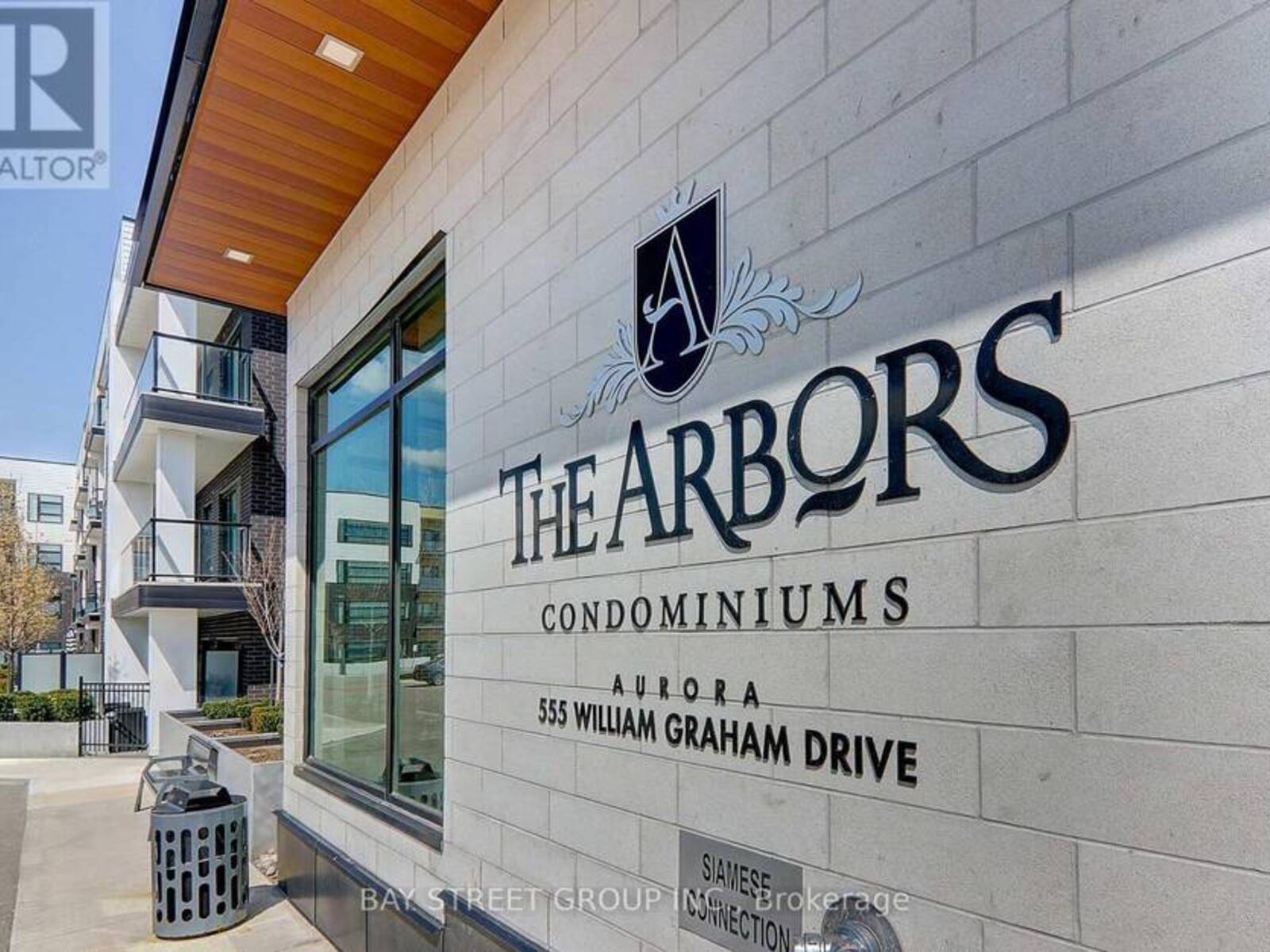 348 - 555 WILLIAM GRAHAM DRIVE, Aurora, Ontario L4G 4H9