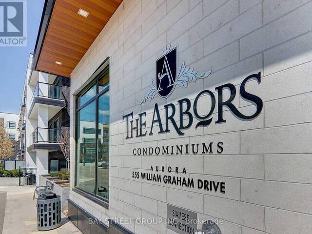 348 - 555 WILLIAM GRAHAM DRIVE Aurora Ontario, L4G 4H9 - 2 Bedrooms Condo For Sale