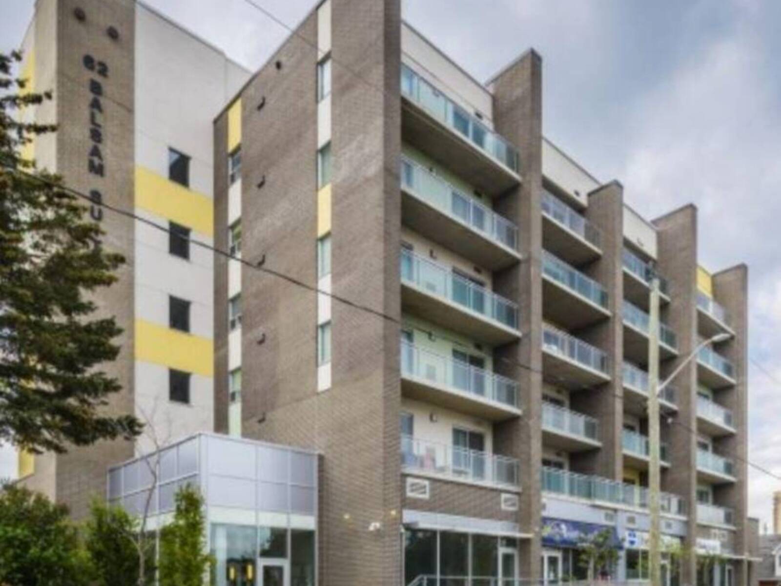 B207 - 62 BALSAM STREET, Waterloo, Ontario N2L 3H2