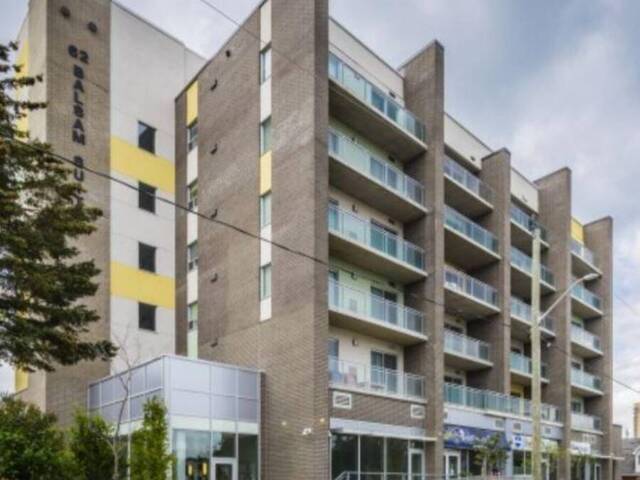 B207 - 62 BALSAM STREET Waterloo Ontario, N2L 3H2 - 2 Bedrooms Condo For Sale