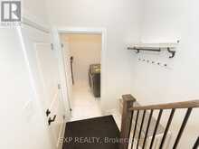 14 LONGWORTH AVENUE | Richmond Hill Ontario | Slide Image Sixteen