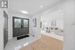 1768 SHERWOOD FORREST CIRCLE | Mississauga Ontario | Slide Image Four