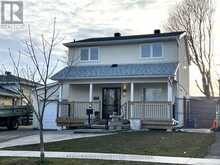 67 HUTCHERSON SQUARE | Toronto Ontario | Slide Image Two