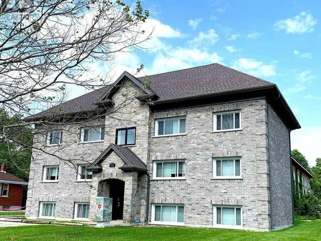 226 CLARKE STREET N Woodstock Ontario, N4S 7M7 - Multi-family Home For Sale
