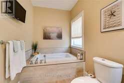 1026 BEACH BOULEVARD | Hamilton Ontario | Slide Image Twenty-five