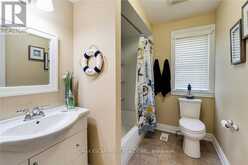 1026 BEACH BOULEVARD | Hamilton Ontario | Slide Image Thirty-three