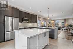 2029 QUEENSBOROUGH GATE | Mississauga Ontario | Slide Image Fifteen