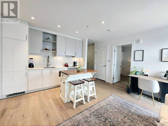 1812 - 181 KING STREET S Waterloo Ontario, N2J 0E7 - 1 Bedroom Condo For Sale