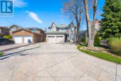 57 FAIRVIEW ROAD W | Mississauga Ontario | Slide Image Two