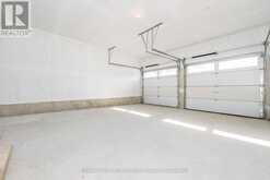 105 BEARBERRY ROAD | Midhurst Ontario | Slide Image Nineteen