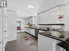25 HARLINGTON ROAD | Toronto Ontario | Slide Image Nine