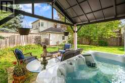 5201 VALLEY WAY | Niagara Falls Ontario | Slide Image Thirty-two