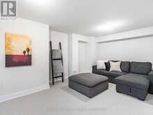 95 VIVA GARDENS | Oakville Ontario | Slide Image Forty-seven