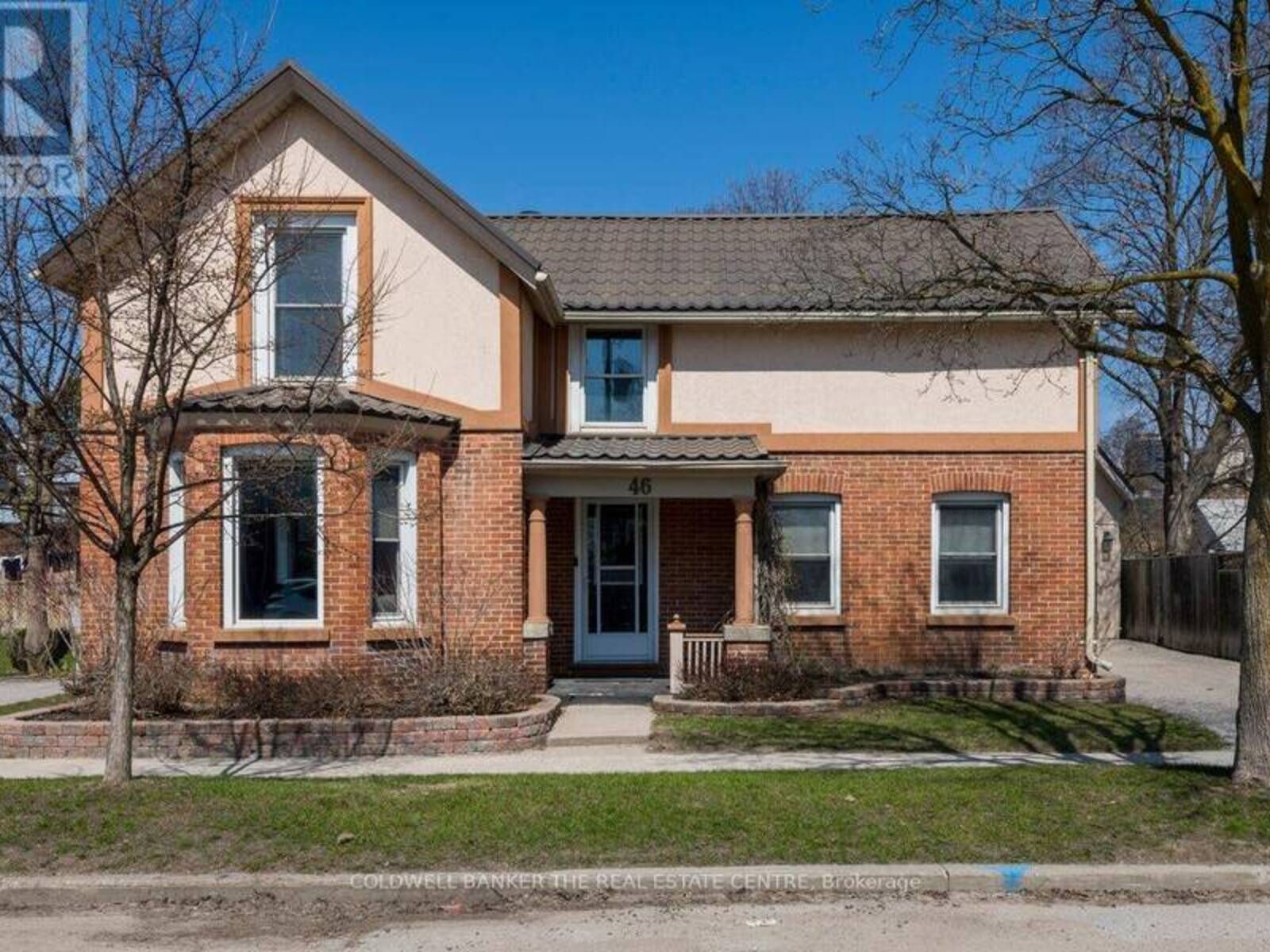 46 PARK STREET, Barrie, Ontario L4N 1H5