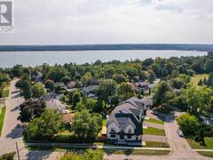 271 CODRINGTON STREET Barrie Ontario, L4M 1S7