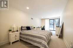10 PENWOOD CRESCENT | Toronto Ontario | Slide Image Thirty-nine