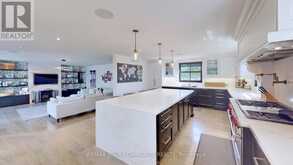 557 AINTREE DRIVE | Whitchurch-Stouffville Ontario | Slide Image Twelve