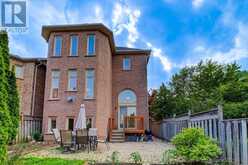211 FRANK ENDEAN ROAD | Richmond Hill Ontario | Slide Image Thirty-three