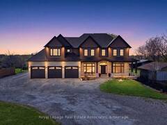 43 THIRD ROAD E Hamilton Ontario, L8J 3J5