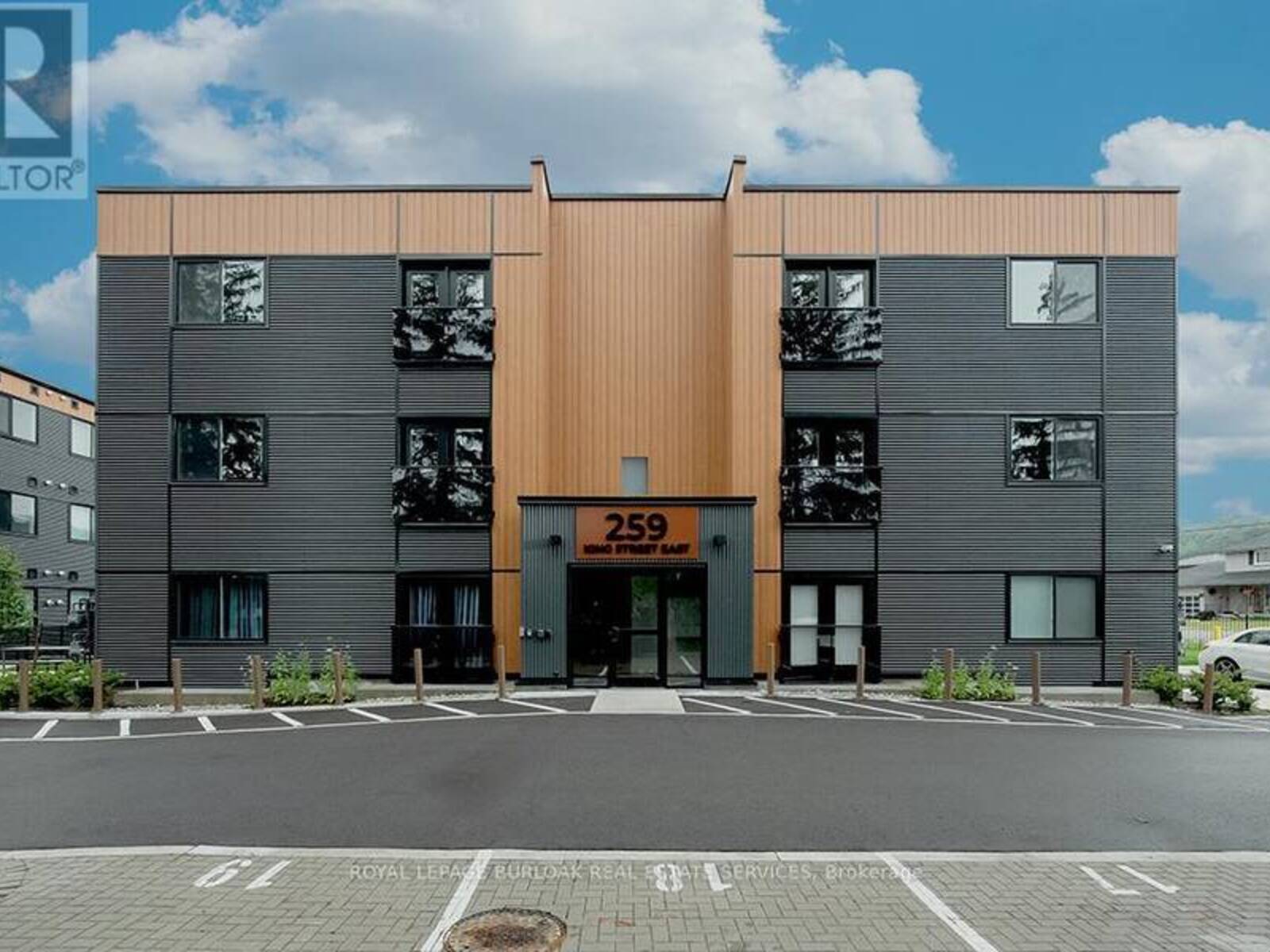 3A - 259 KING STREET E, Hamilton, Ontario L8G 1L9