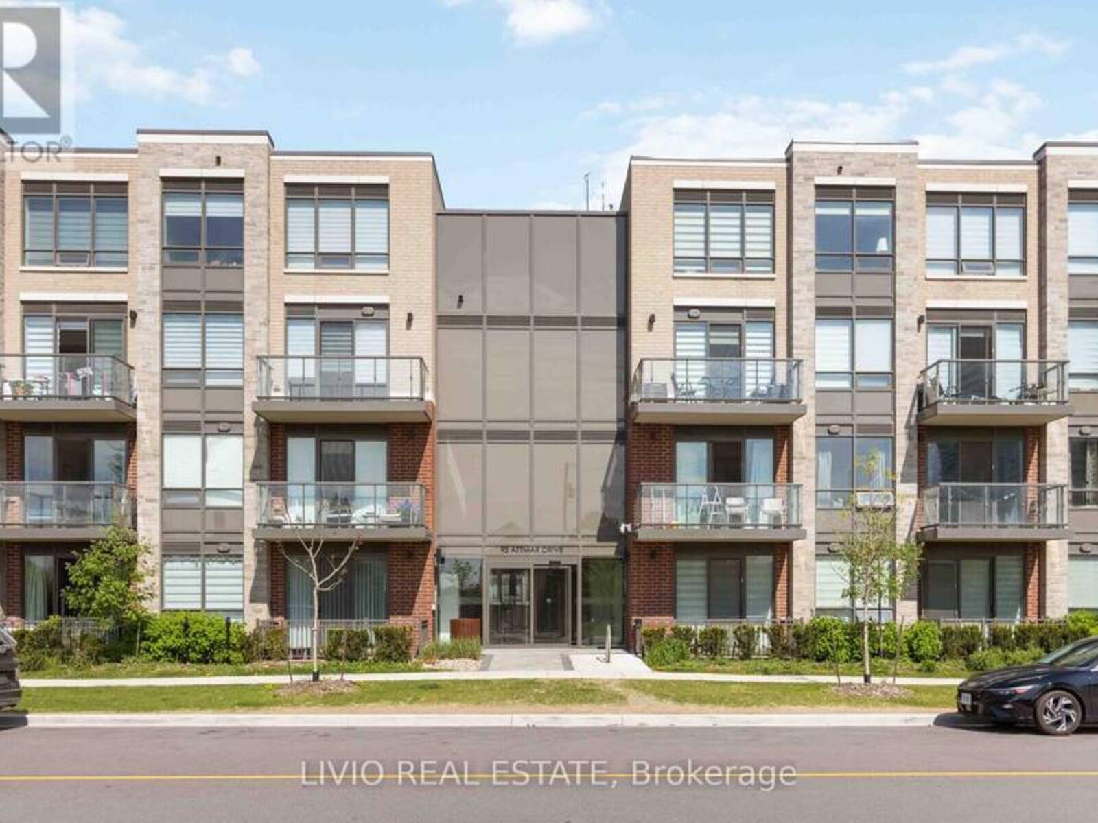 206 - 95 ATTMAR DRIVE, Brampton, Ontario L6P 0Y6