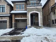 62 SWORDFISH DRIVE Whitby Ontario, L1P 1Y5