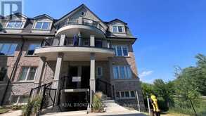 29 - 13 EATON PARK LANE | Toronto Ontario | Slide Image One
